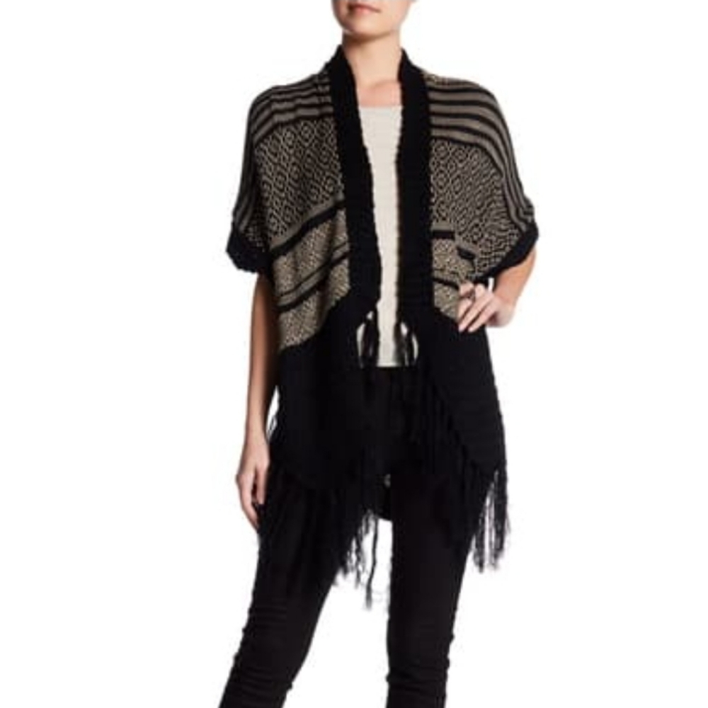 Vertigo Fringe Kimono Cardigan. Designer Ovrrsized   #007